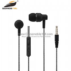 In-Ear Earphones Stereo Earbuds Wholesale Q-2i