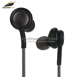 Comfortable in-ear design headphone compatible for multi-music devices