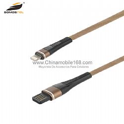 El diseño de doble cara cable de carga USB resuelve los dolorosos problemas del universal